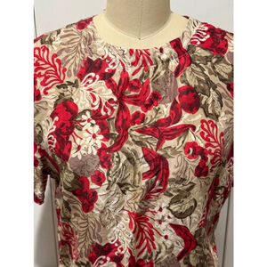 Nordstrom Town Square silk Floral short sleeve Blouse Size S Beige Red